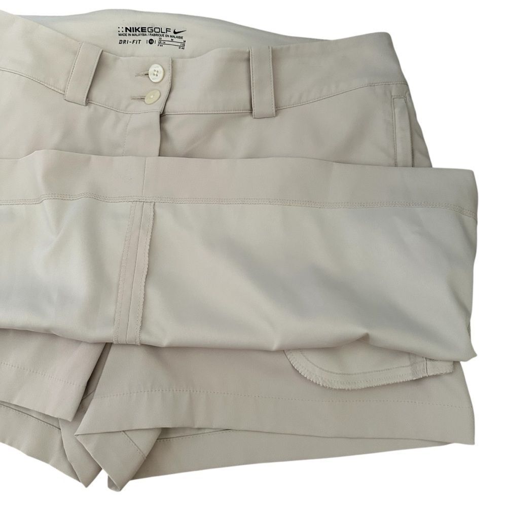 Nike Beige Golf Skort ~ 2 button zipped closure ~ side and back pockets ~ size M - Picture 5 of 12